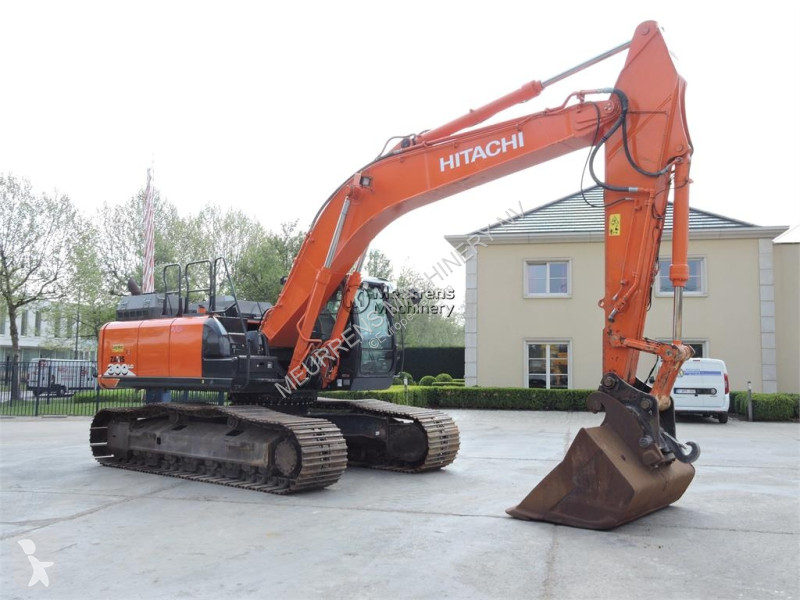 جرافة Hitachi 0