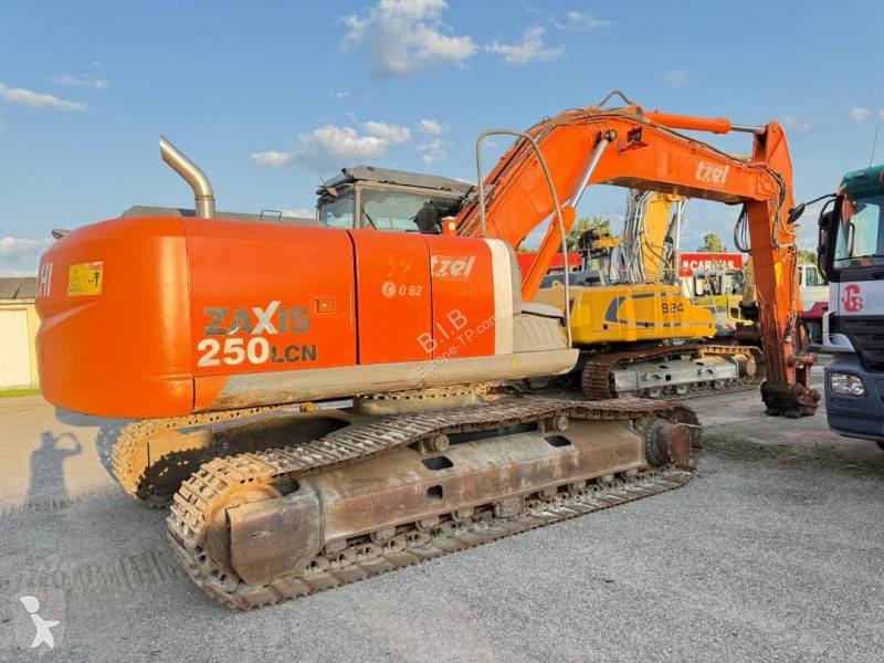 Skovl Hitachi