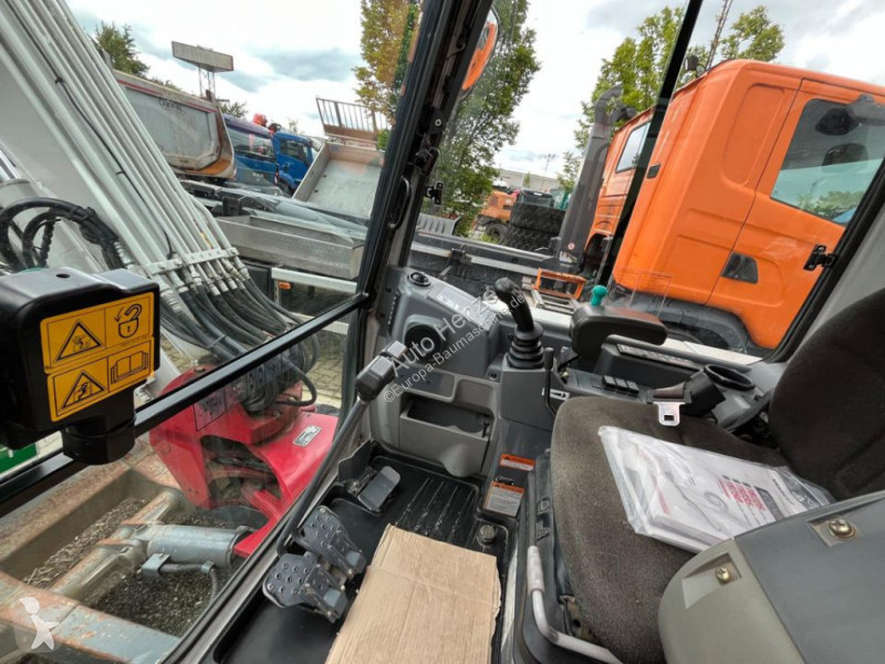جرافة Takeuchi TB 250 Minibagger...