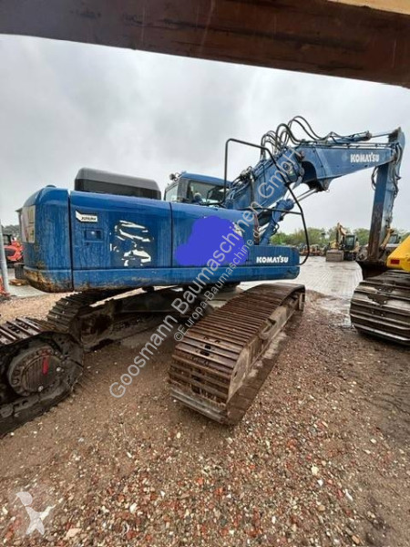 جرافة Komatsu LC7
