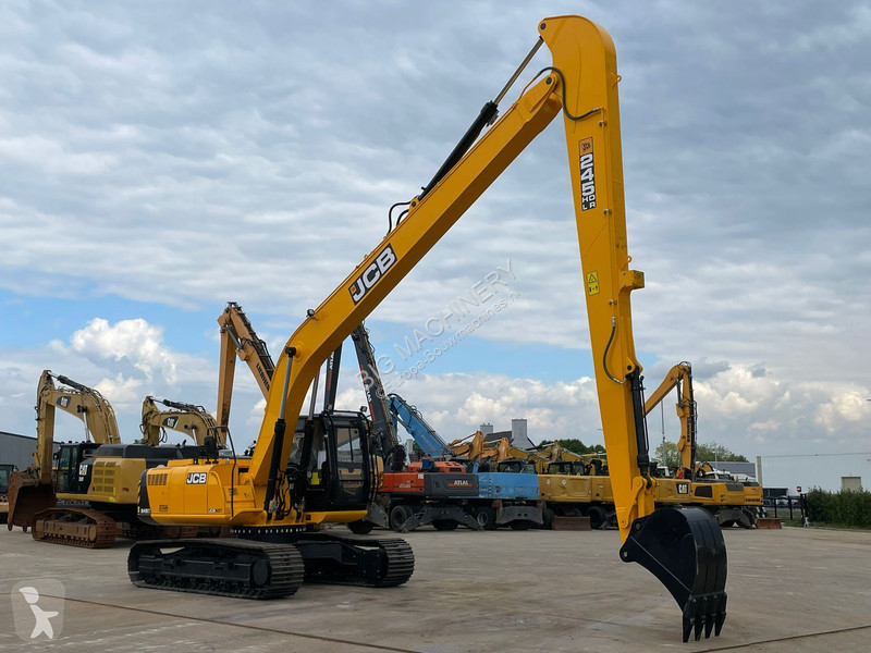 Rýpadlo JCB 245 HD LR