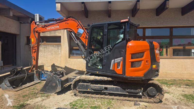 Pelle Hitachi  ZX95USB-7
