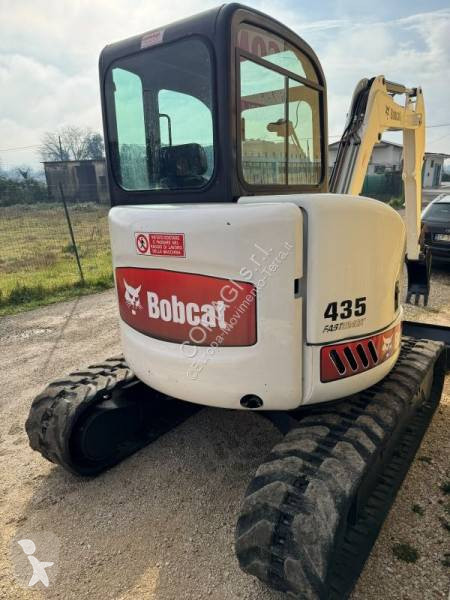 Lopatový nakládač Bobcat