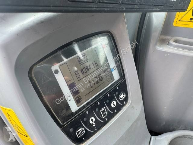 جرافة Kubota KX 080-4
