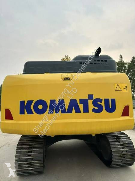 جرافة Komatsu PC200-11M1