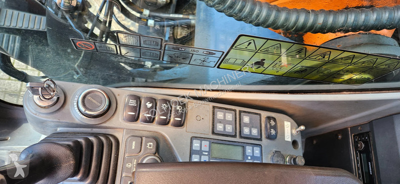Rýpadlo Doosan DX2