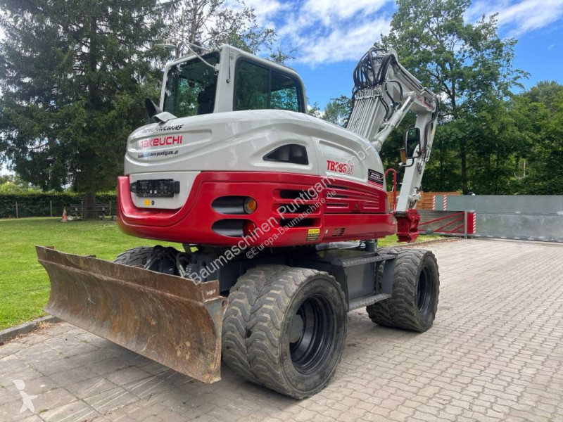 جرافة Takeuchi TB 295 W