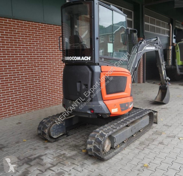 Lopatový nakládač Case  IH Eurocomach ES25ZT