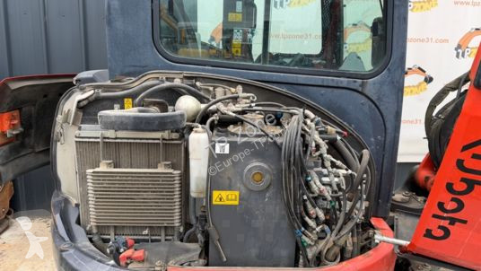 Rýpadlo Kubota u36-4 cabine à 27 900 € ht