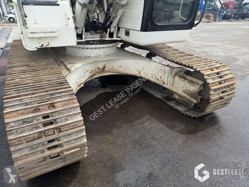 جرافة Liebherr