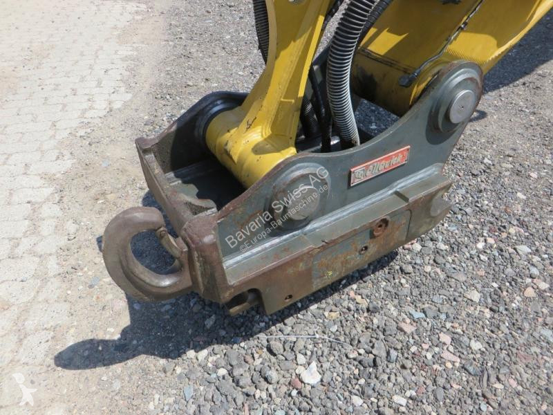 Escavatore Caterpillar MF