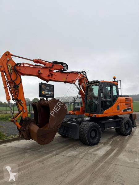 جرافة Doosan DX160w