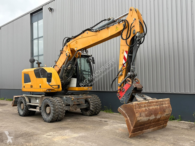 جرافة Liebherr A918
