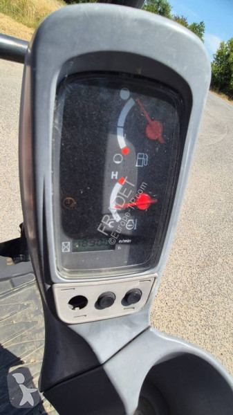 جرافة Kubota 0164