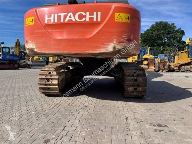 جرافة Hitachi LC5