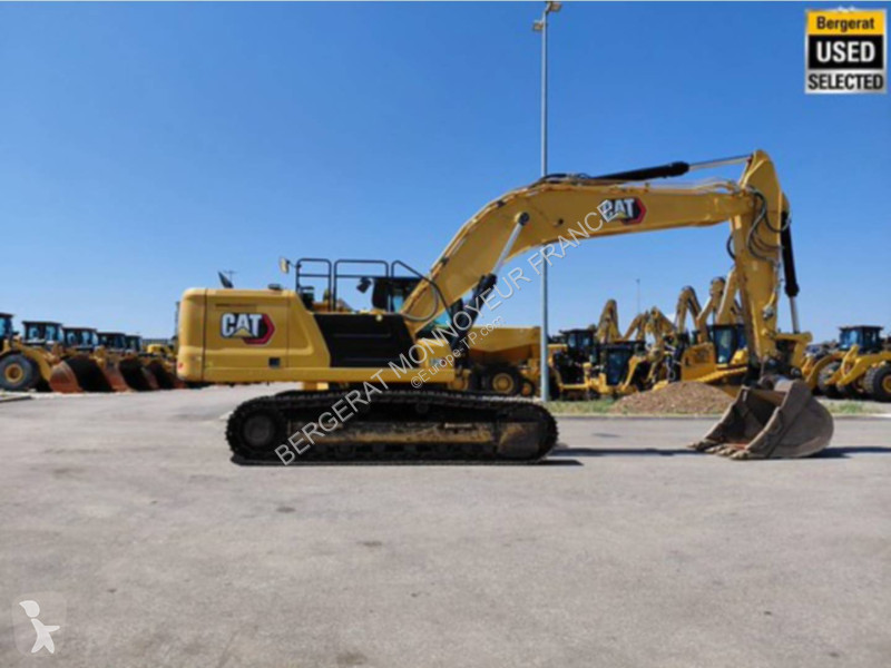 Багер Caterpillar