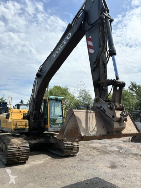 Rýpadlo Volvo EC210