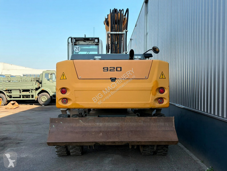 جرافة Liebherr A920