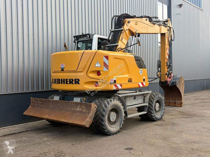 جرافة Liebherr A918