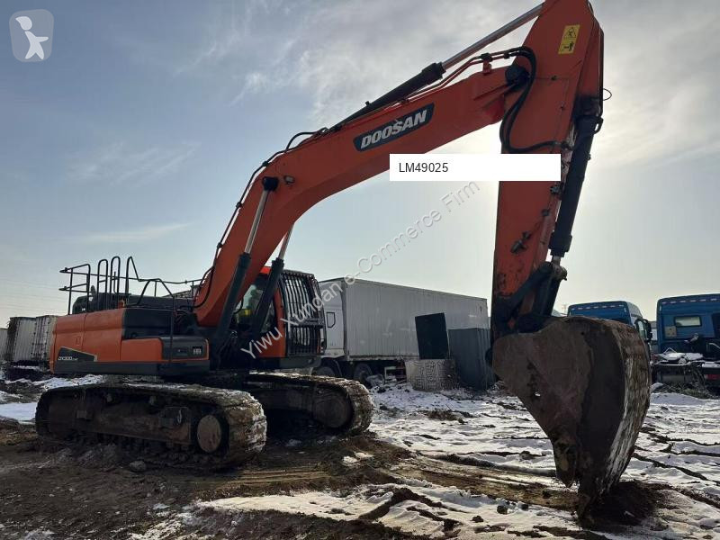 جرافة Doosan 9C