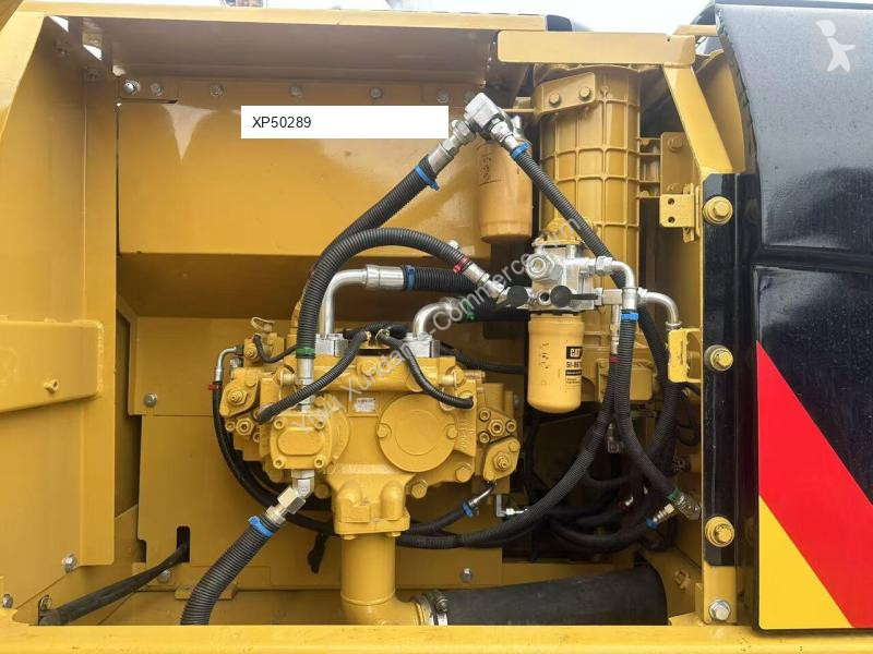 جرافة Caterpillar 2L