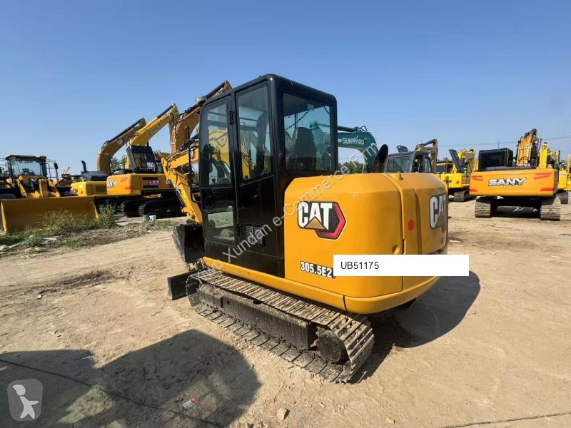 جرافة Caterpillar 305.5E2