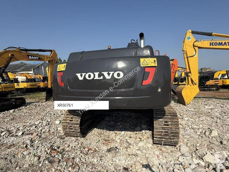 Lopatový nakládač Volvo DL