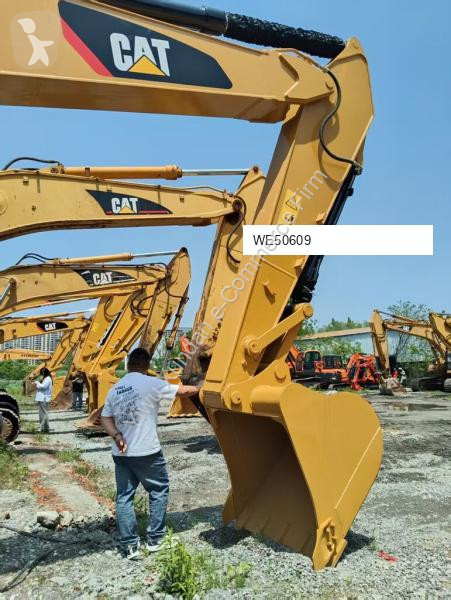 جرافة Caterpillar 2L