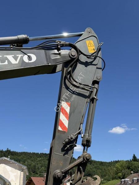 Rýpadlo Volvo EC210