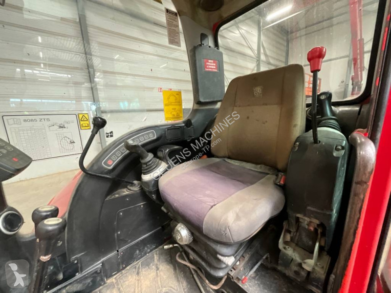 جرافة JCB 8085