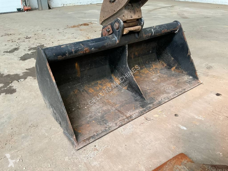 جرافة Wacker Neuson VTS
