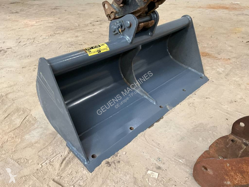 جرافة JCB 16 C-1