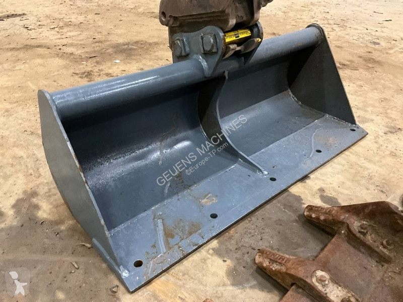 جرافة Doosan DX 19