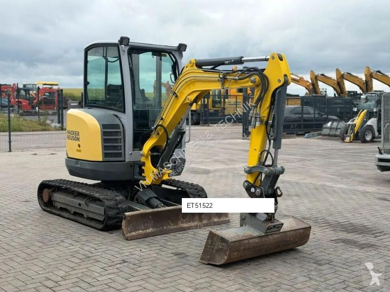 جرافة Wacker Neuson