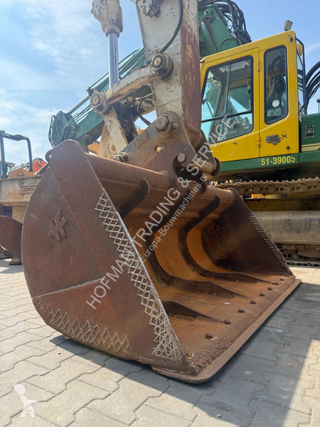 Lopatový nakládač Case CX250C