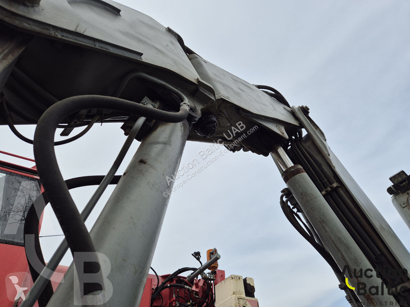 Excavator Mecalac
