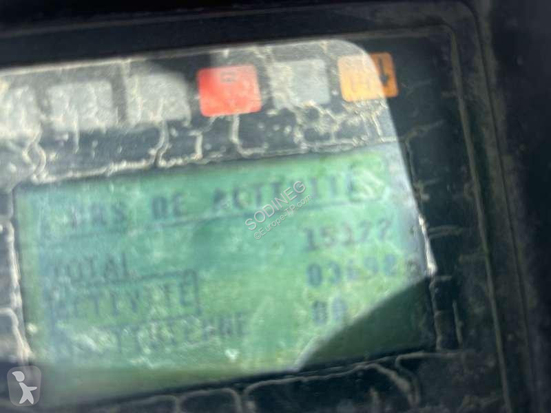 جرافة Case