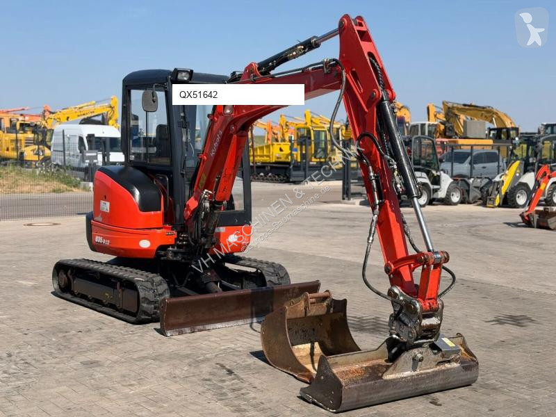 جرافة Kubota U35-3α3