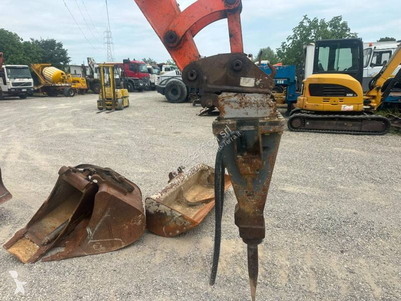 جرافة Hitachi
