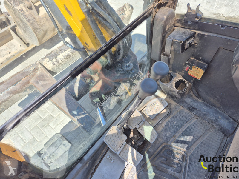 جرافة JCB 5