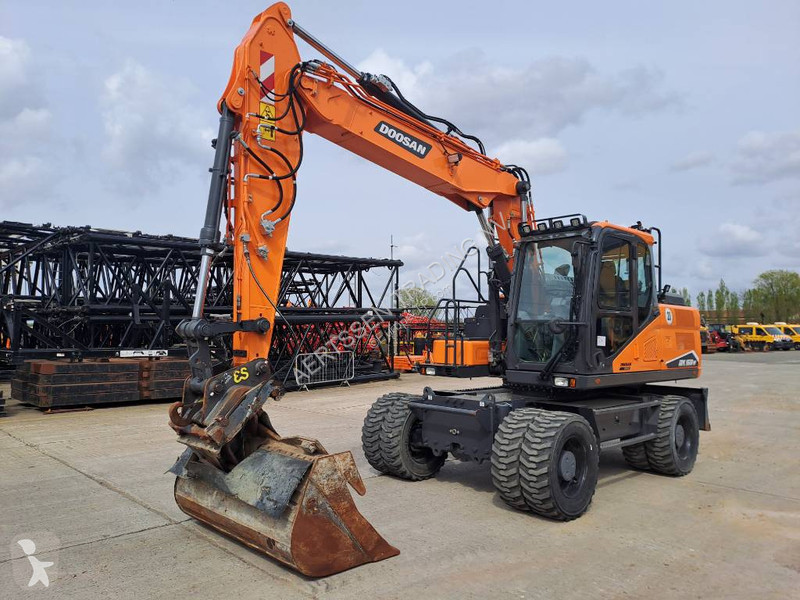 Skovl Develon DX160W-7