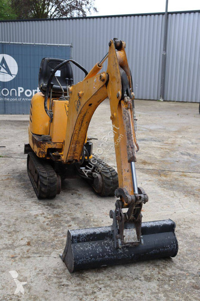 Rýpadlo JCB