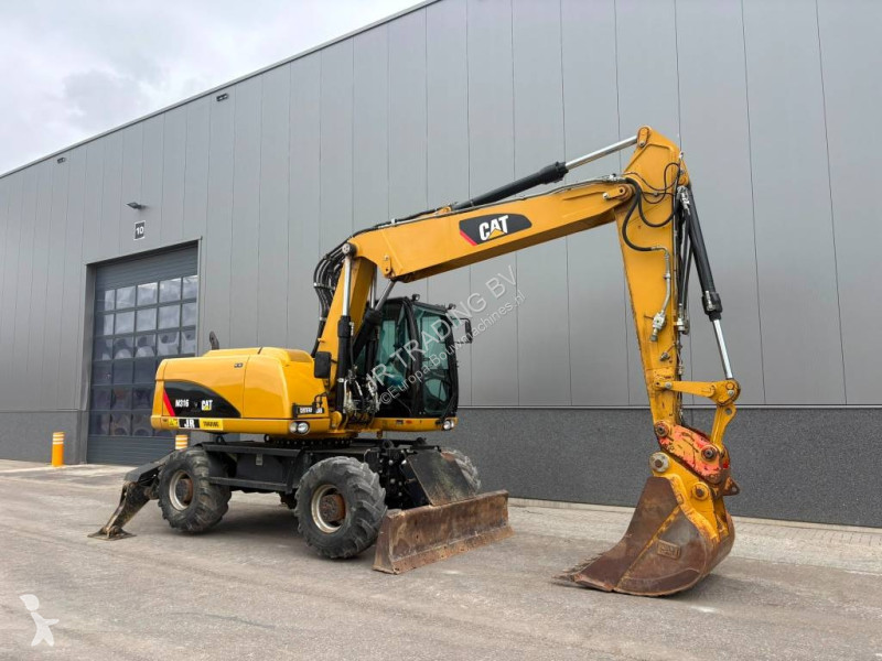 جرافة Caterpillar D (3 Buckets)