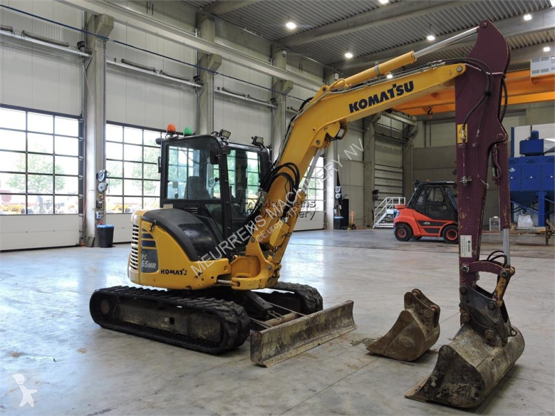 جرافة Komatsu PC55