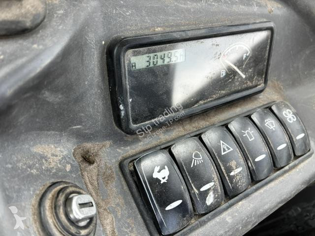 جرافة Volvo ECR 25D