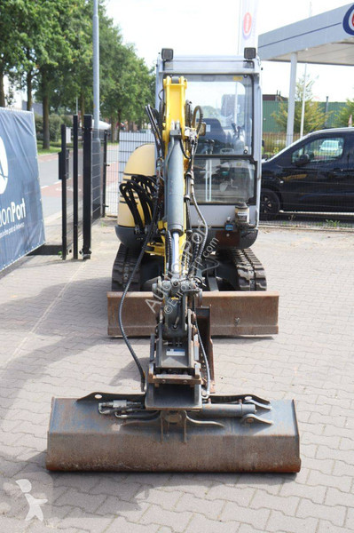 Rýpadlo Neuson 2503
