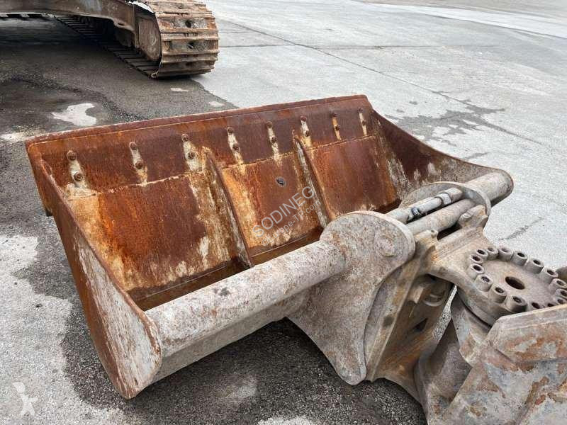 Rýpadlo Volvo