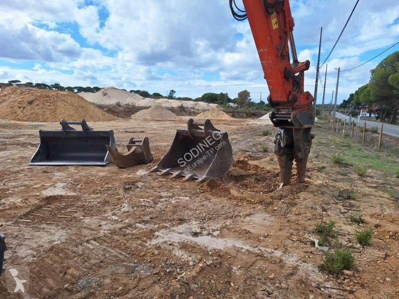 Rýpadlo Hitachi