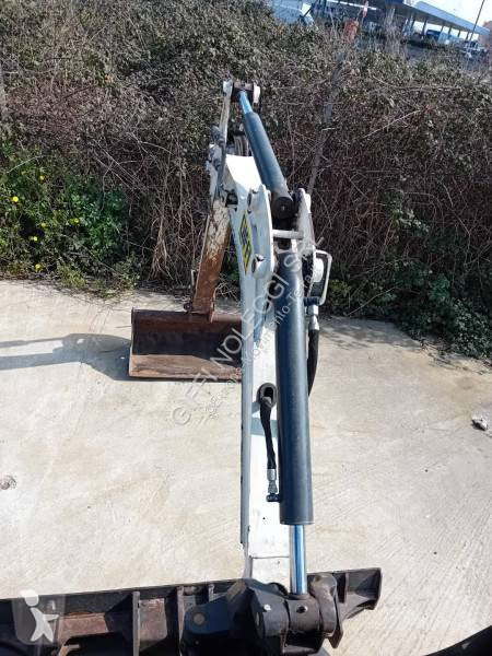 Lopatový nakládač Bobcat E17Z