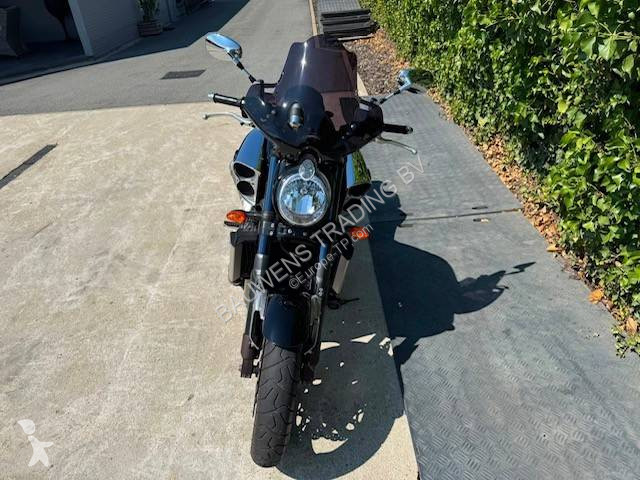 Lopatový nakládač Yamaha V-Max